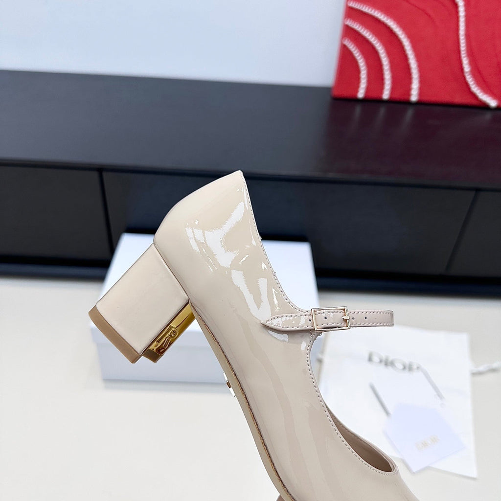 DIOR 26S MARY JANE PUMPS 45MM IN LIGHT BEIGE PATENT CALFSKIN GOLD HARDWARE