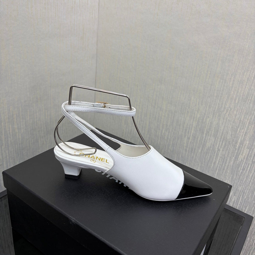 LV 26S SLINGBACK HIGH HEELS 40 MM IN WHITE AND BLACK CALFSKIN