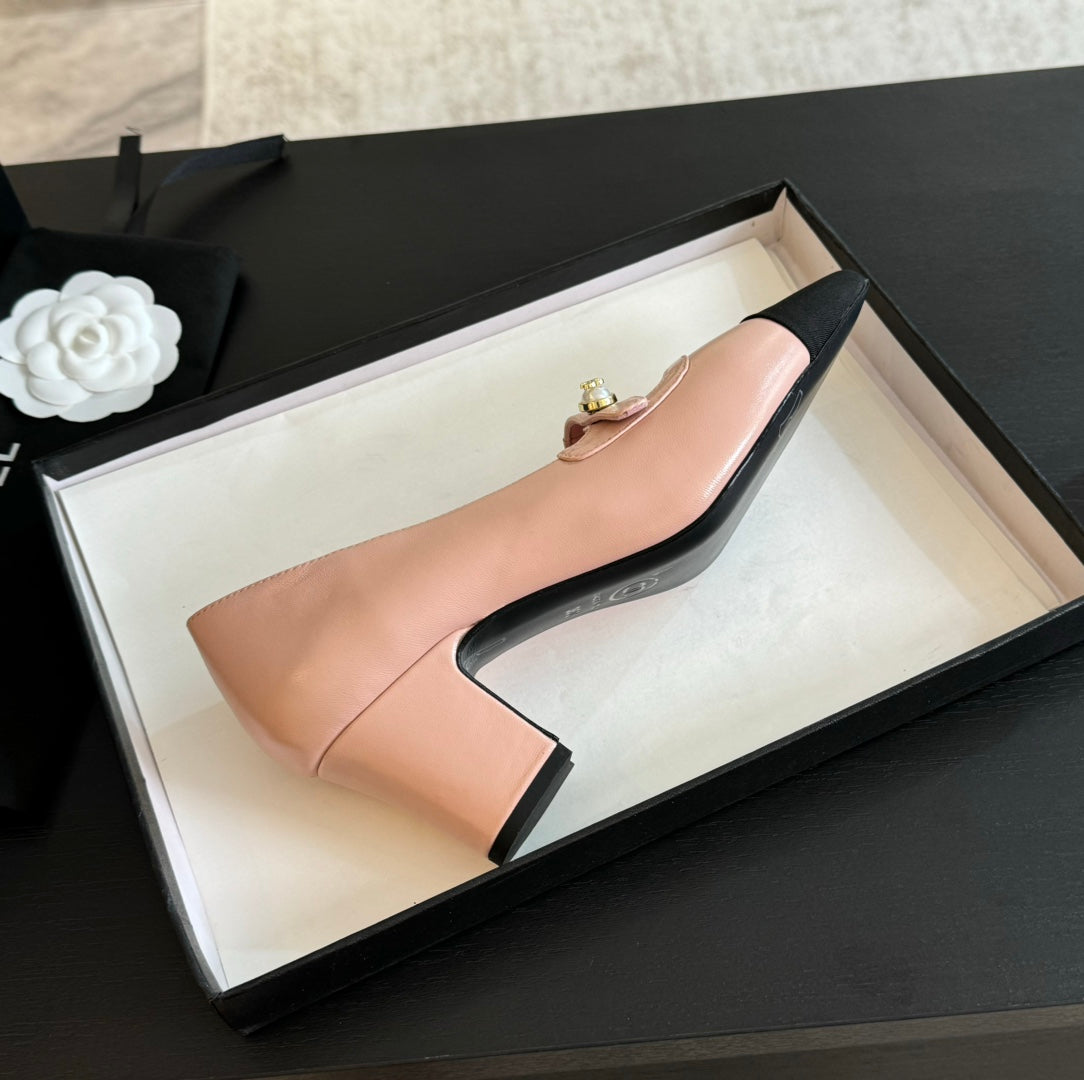 Double C WOMEN'S SHOES SPIRIT TOE Light Pink Lambskin