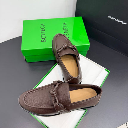 BOTTEGA VENETA 26S LOAFERS IN BROWN GRAINED CALFSKIN
