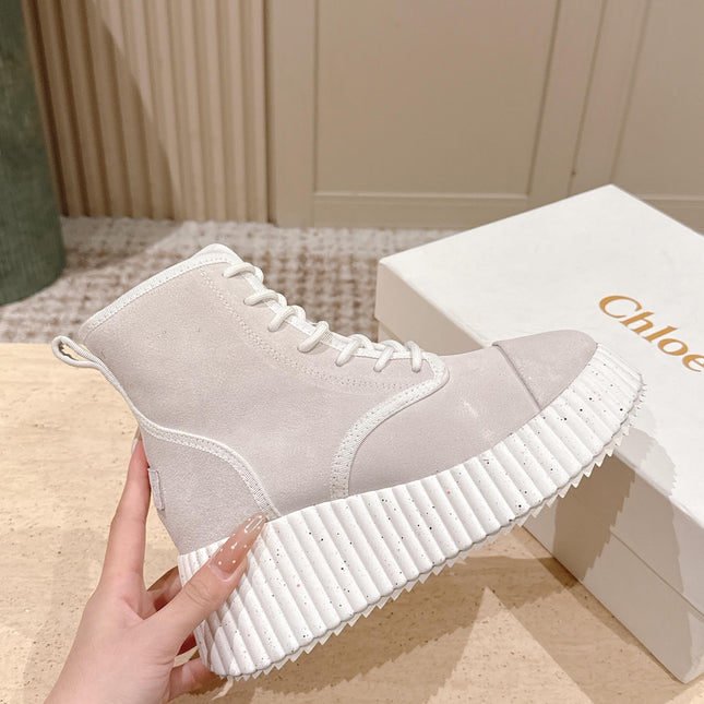 CHLOÉ 26S PLATFORM SOLE BOOTS 68 MM IN LIGHT BLUSH GRAY SUEDE