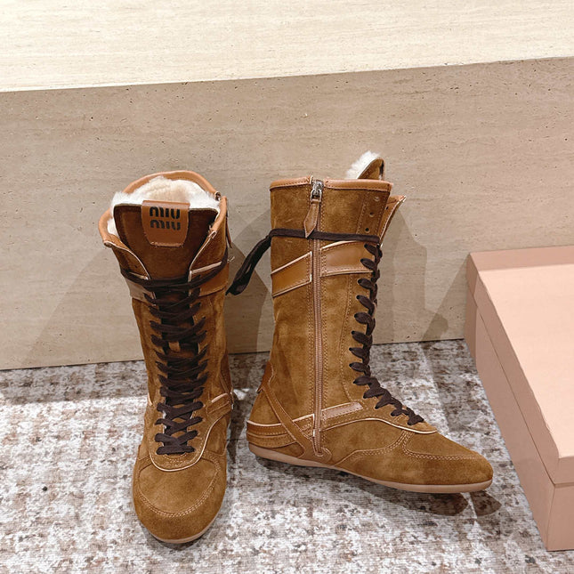 MIUMIU 25S ANKLE BOOTS IN CARAMEL BROWN SUEDE WITH SHEARLING