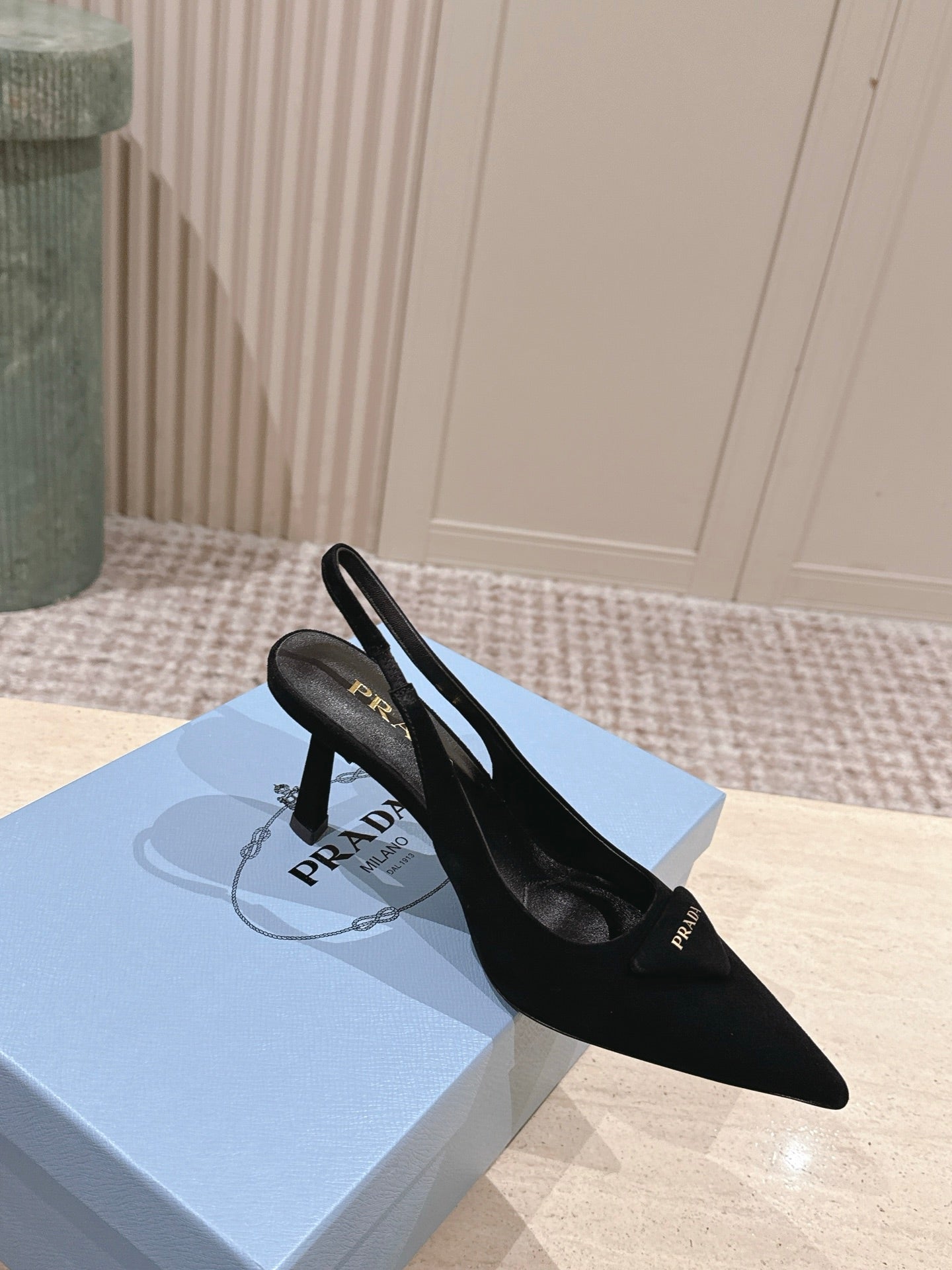 PRADA 26S POINTED-TOE SLINGBACK HEELS 75MM IN BLACK SUEDE WITH LOGO