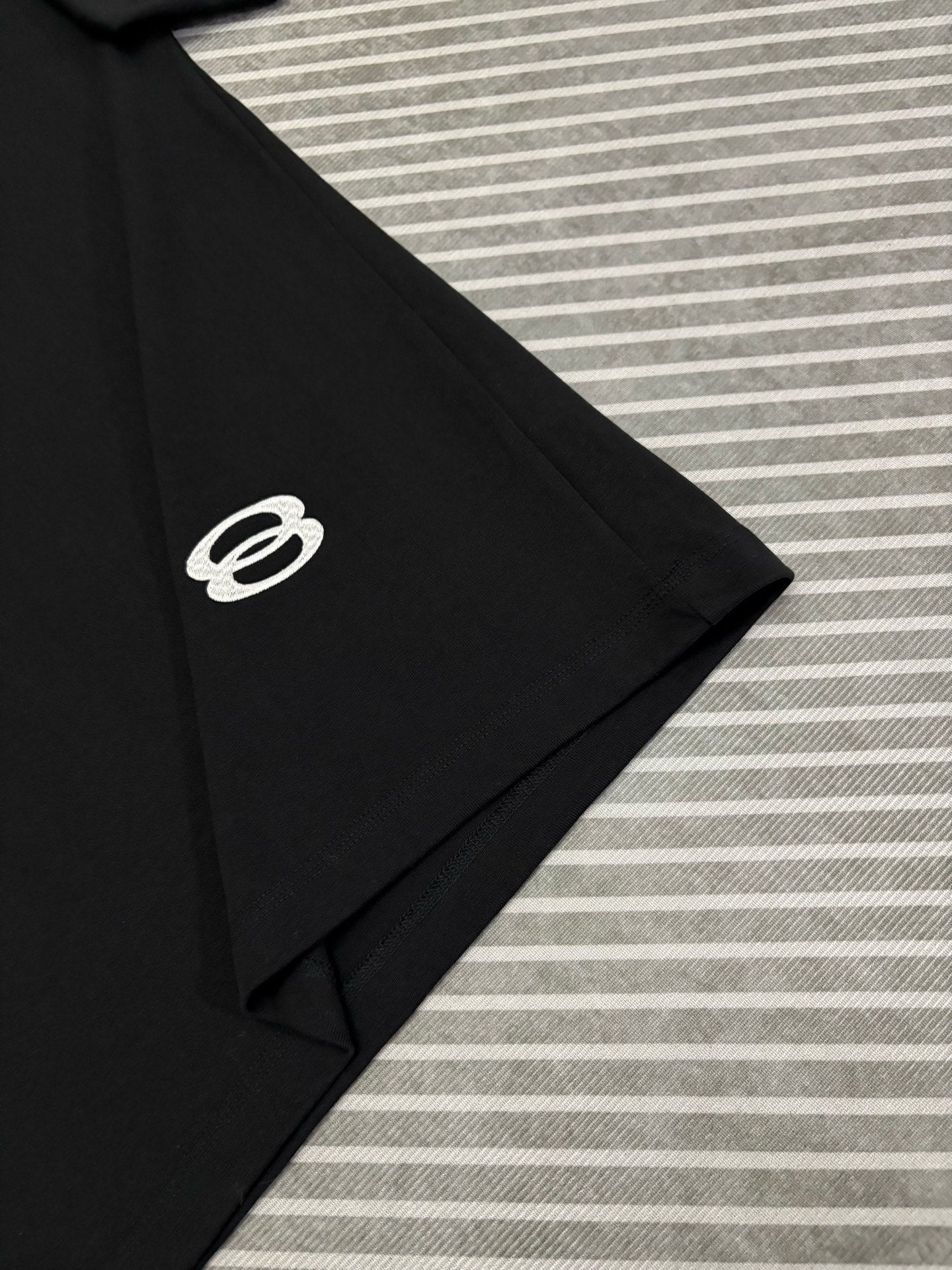 BALENCIAGA 26S SHORT SLEEVE T-SHIRT 136