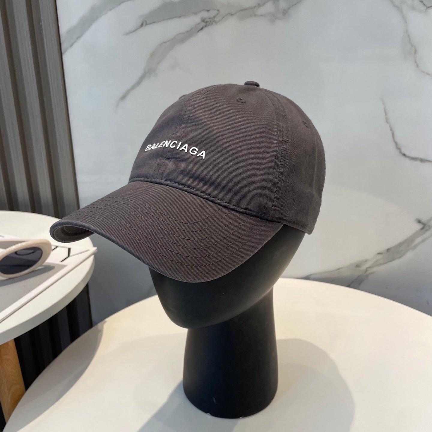 BALENCIAGA 26S BASEBALL CAP STYLE 102