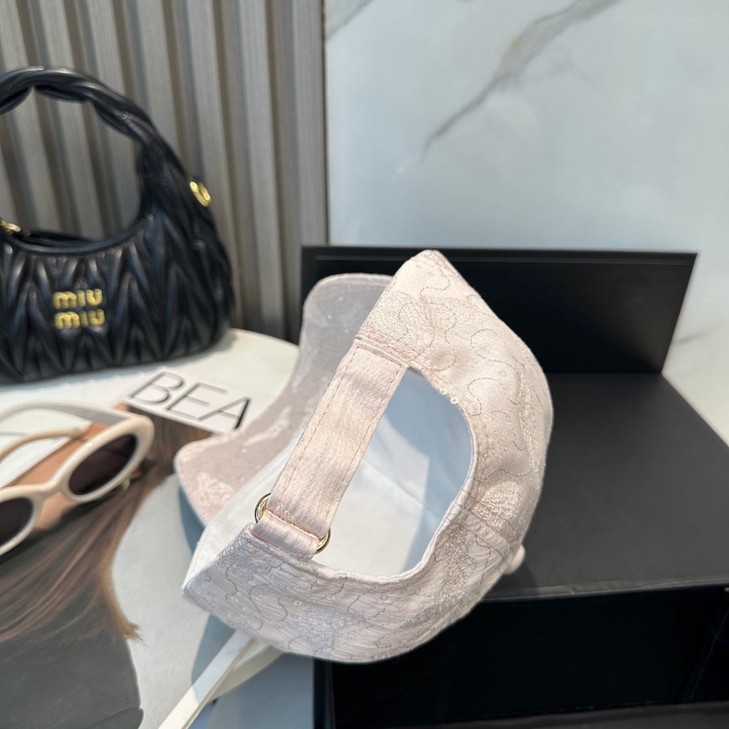 MIUMIU BASEBALL CAP STYLE 33