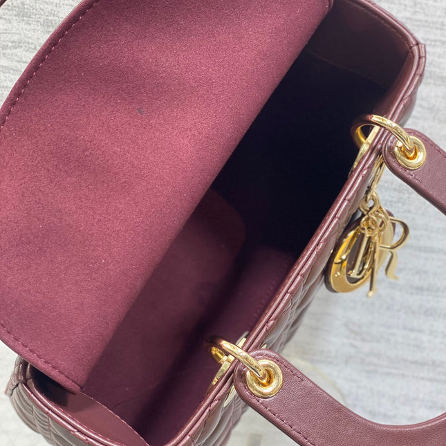 DIOR 25S MEDIUM LADY BAG 24 IN BURGUNDY CALFSKIN GOLD HARDWARE
