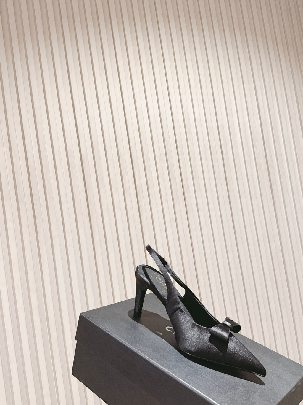 CC HIGH SLINGBACK IN BLACK SATIN WITH BOW ATTACHED
