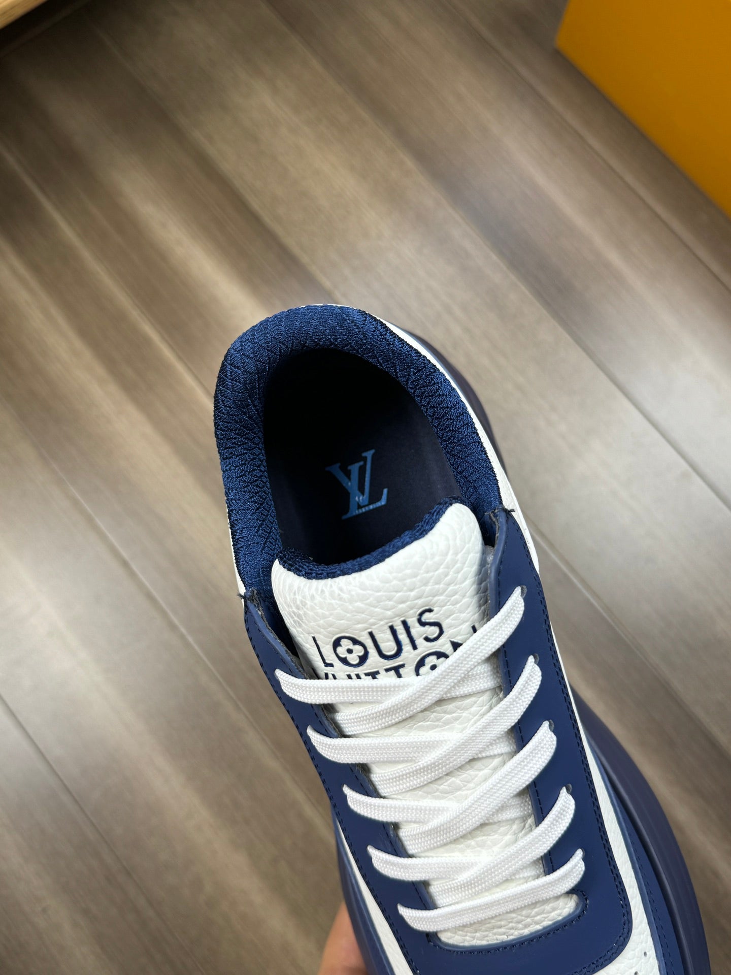 LV SPORT SNEAKER IN WHITE MIX NAVY BLUE CALFSKIN WITH LOGO