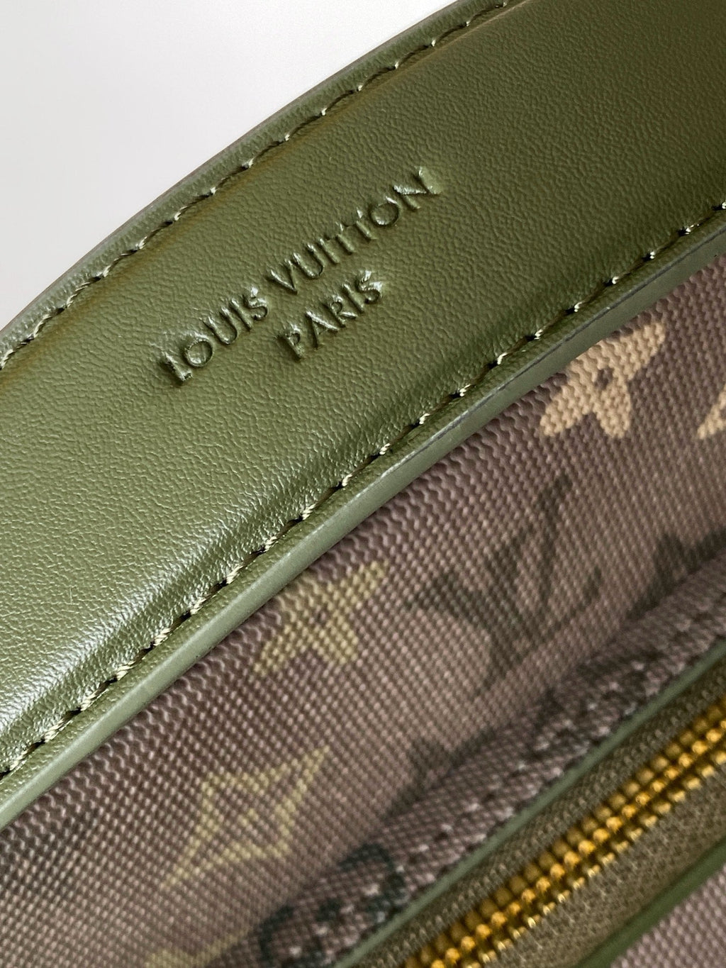 LV 26S CROSSBODY BAG 25 IN GREEN-GRAY CANVAS FABRIC