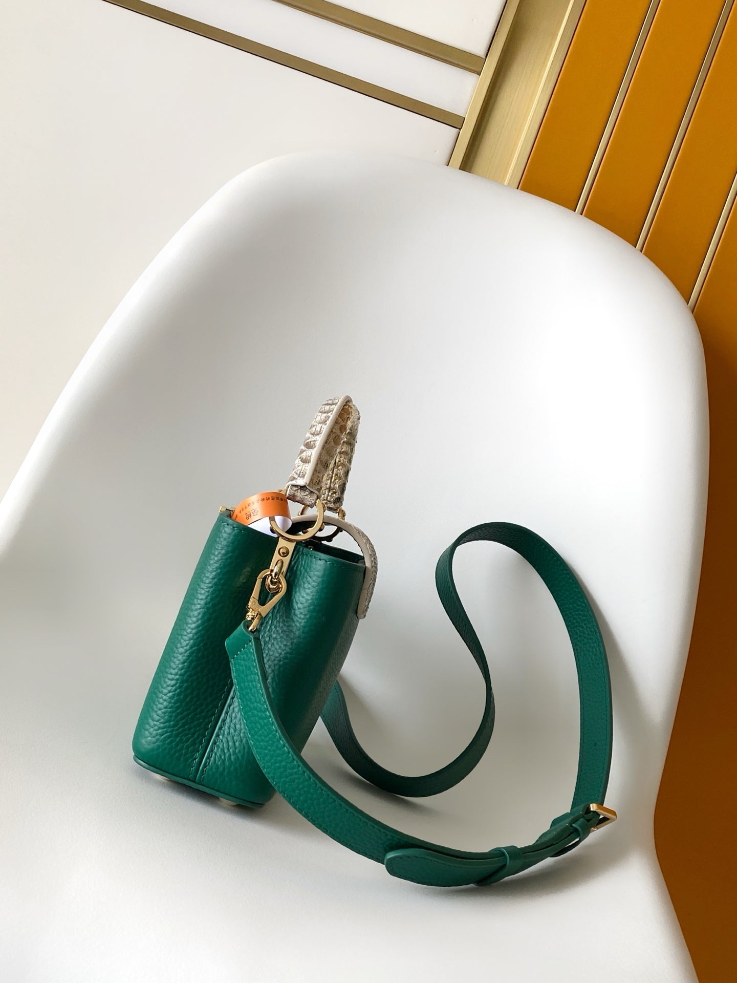 LV 26S CAPUCINES BAG 21 IN DARK GREEN TAURILLON CALFSKIN