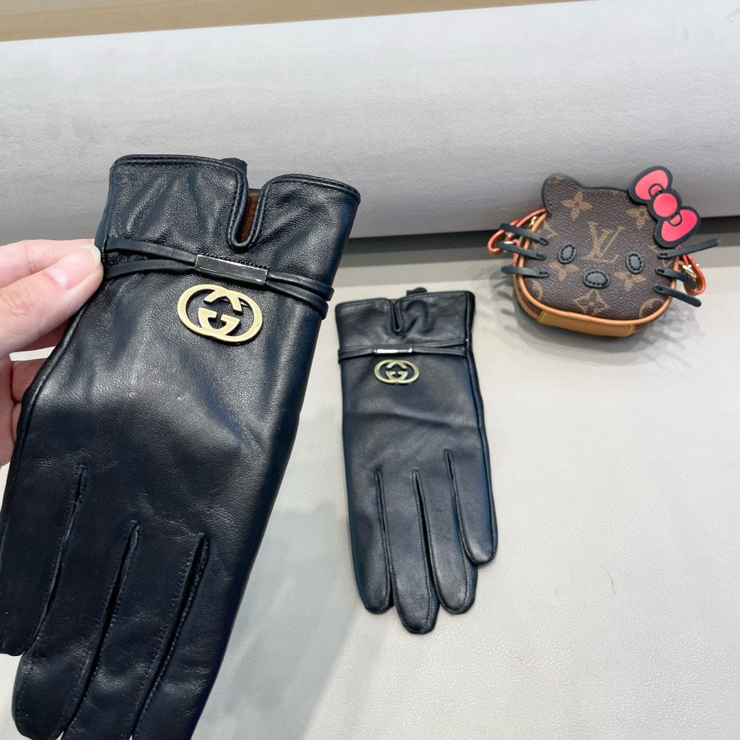 TOUCHSCREEN GLOVES IN BLACK SHEEPSKIN 391498
