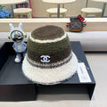BUCKET HAT IN COLORFUL FLEECE 421131