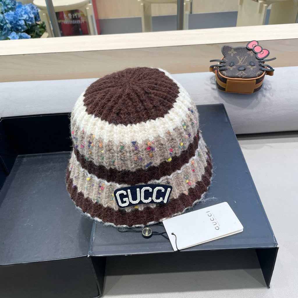 STRIPED KNITTED BUCKET HAT COLORFUL 428102
