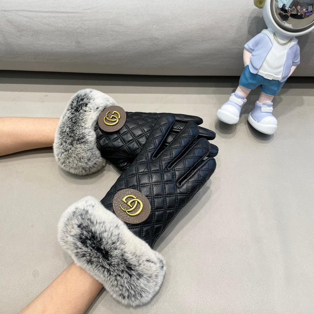 TOUCHSCREEN GLOVES IN BLACK LAMBSKIN AND RABBIT FUR 429210