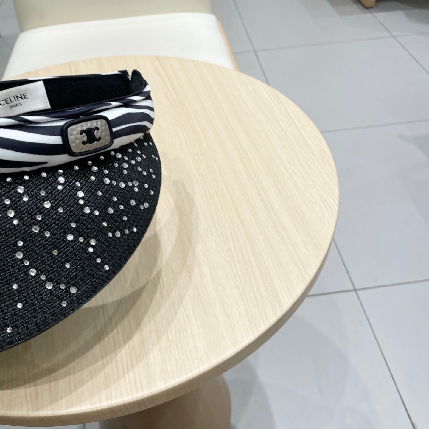 VISOR HAT MODEL 652215 IN BLACK WOVEN STRAW