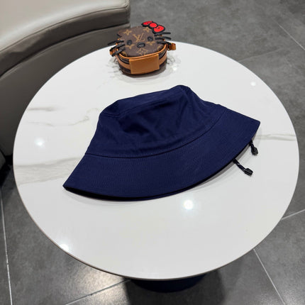 MIUMIU BUCKET HAT STYLE 83