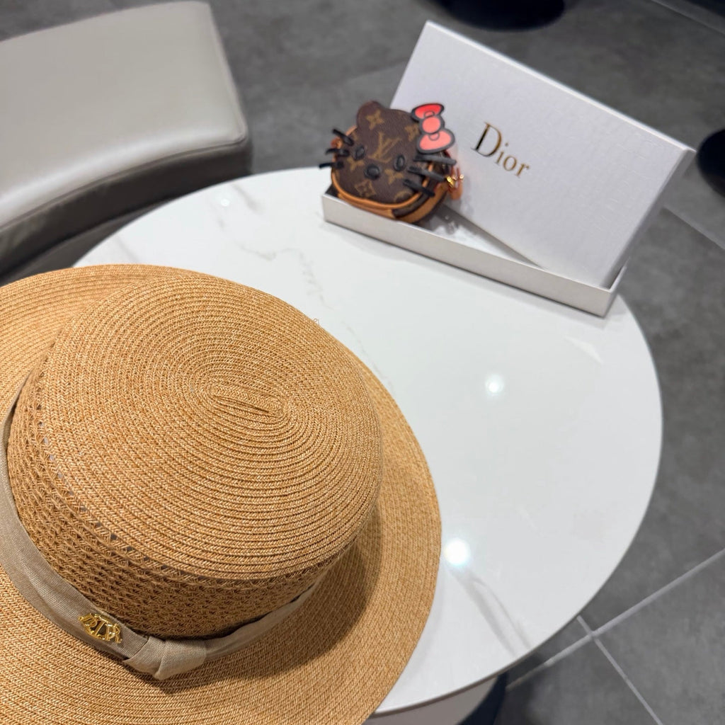 DIOR 26S FLAT-BRIM STRAW HAT STYLE 43