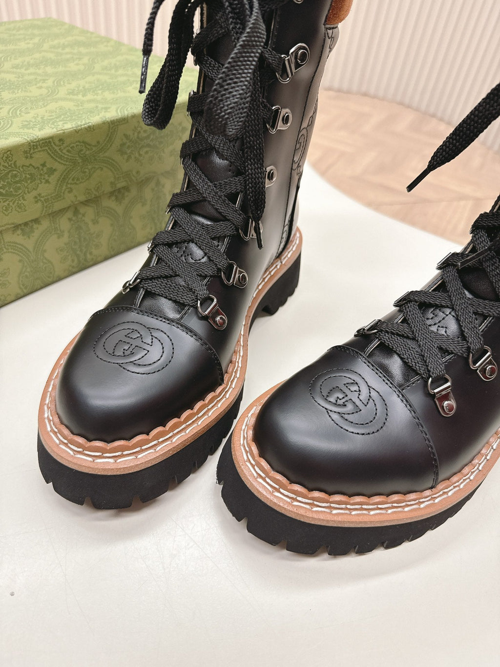 MARTIN LACE-UP ANKLE BOOTS IN BLACK EMBOSSED CALFSKIN MIX BROWN SUEDE