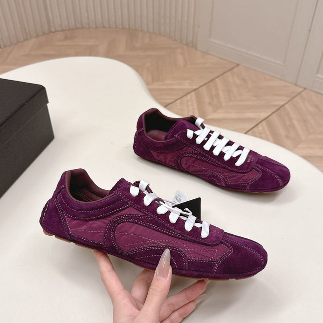 PRADA 26S CLASSIC SNEAKERS IN BURGUNDY RED SUEDE