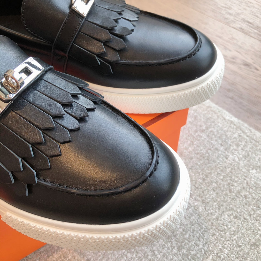 GAME SLIP-ON SNEAKER BLACK WITH TASSELS CALFSKIN