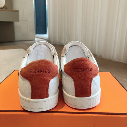 HM BOOMERANG SNEAKER STONE SUEDE AND WHITE CALFSKIN