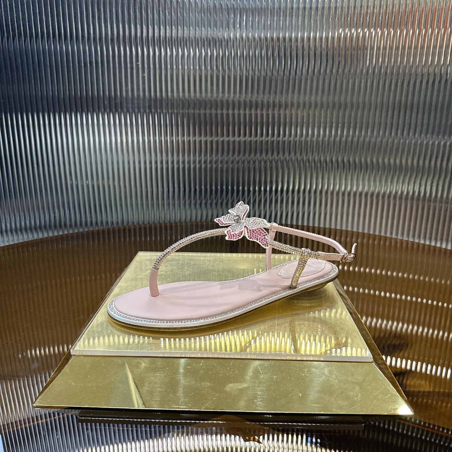 RENE CAOVILLA 26S BUTTERFLY THONG SANDALS IN BEIGE LAMBSKIN