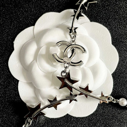 CHANEL 26S DOUBLE C LOGO STAR & PEARL DROP CHAIN NECKLACE IN SILVER METAL 629971