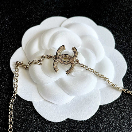 CHANEL 26S DOUBLE C LOGO CRYSTAL & STAR CHARM PEARL CHAIN NECKLACE IN GOLD METAL 629885
