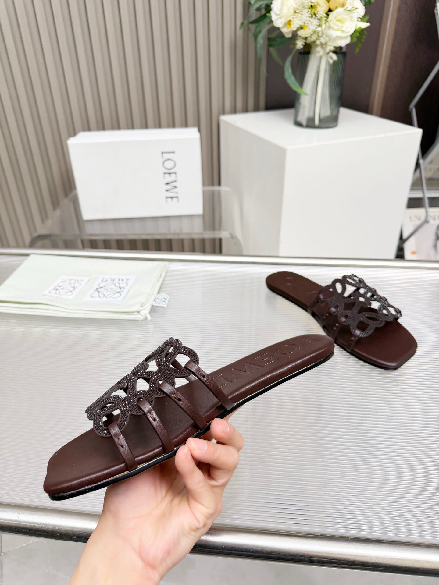 LOEWE 26S FLAT SANDALS IN DARK BROWN CALFSKIN WITH CRYSTALS