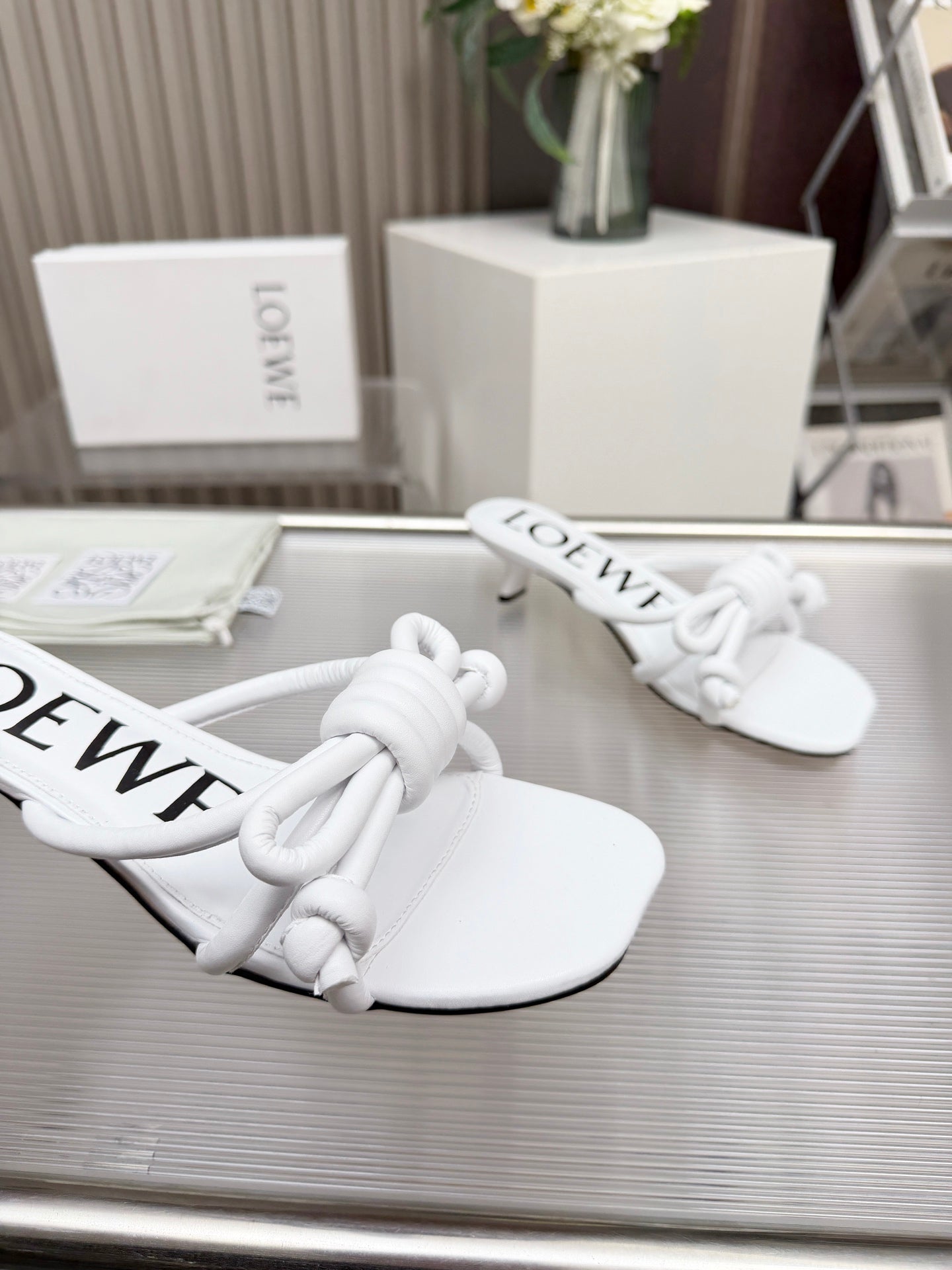 LOEWE 26S KITTEN HEEL KNOT SANDALS 45MM IN WHITE CALFSKIN