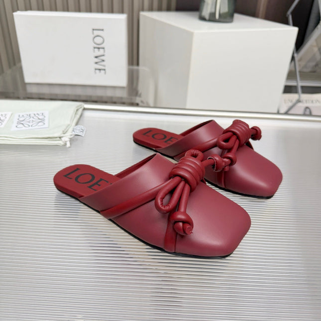 LOEWE 26S MULE LOAFERS IN BURGUNDY RED CALFSKIN KNOT DETAIL