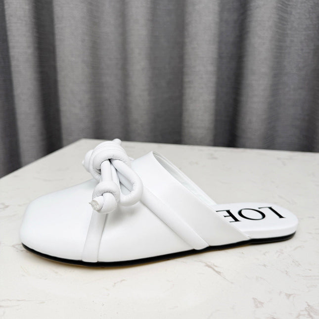 LOEWE 26S MULE LOAFERS IN WHITE CALFSKIN KNOT DETAIL