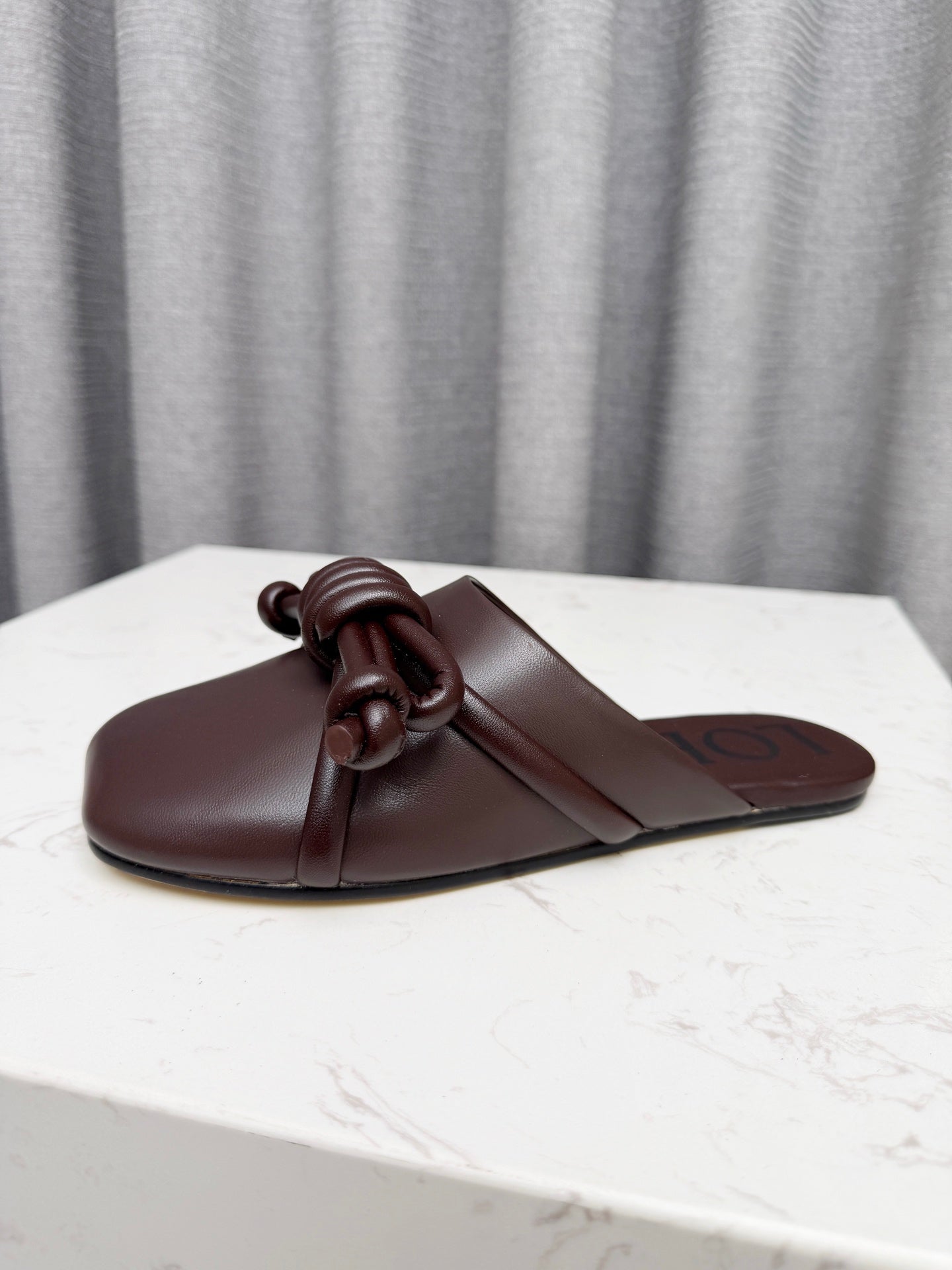 LOEWE 26S MULE LOAFERS IN DARK BROWN CALFSKIN KNOT DETAIL