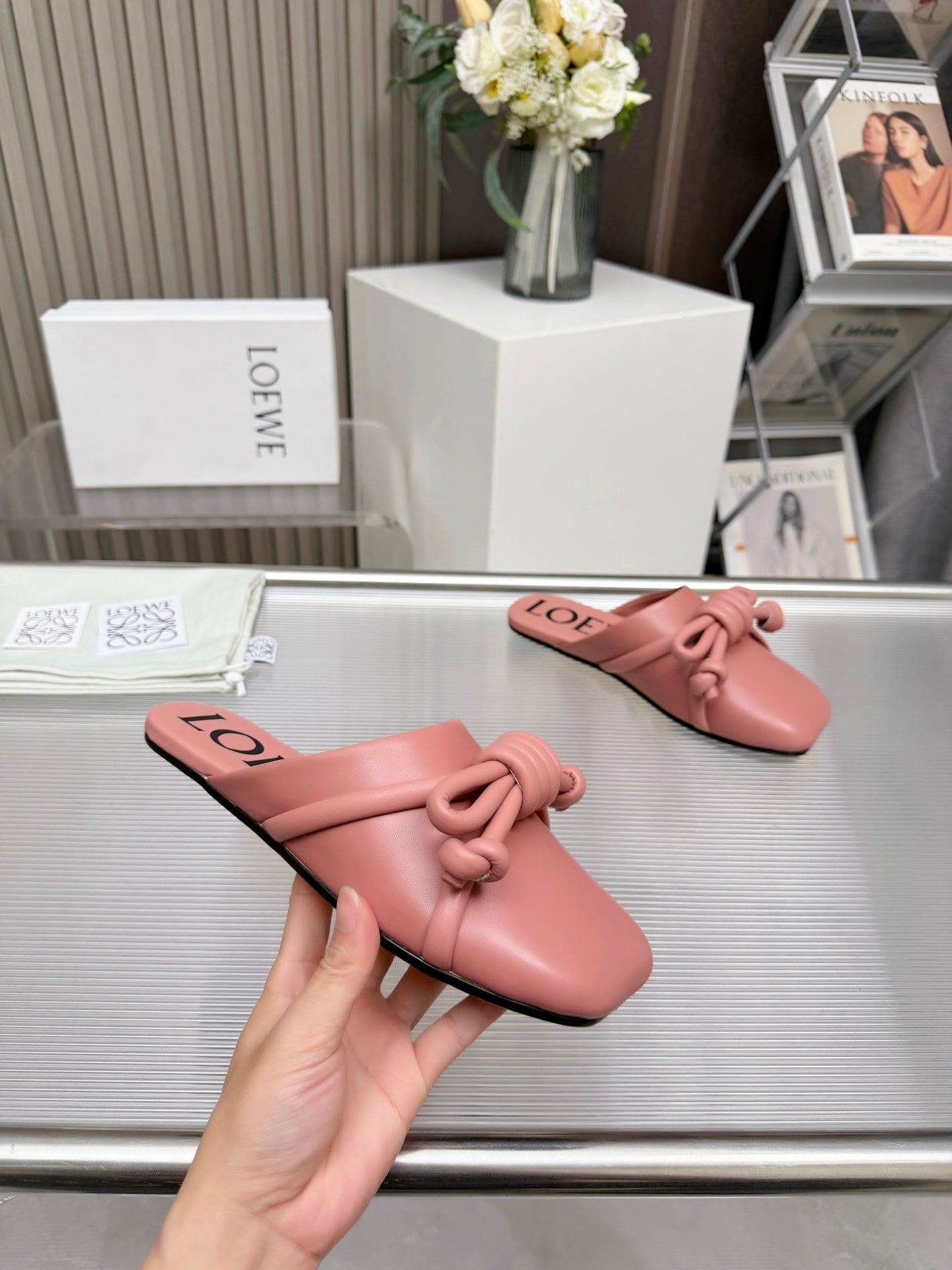 LOEWE 26S MULE LOAFERS IN PINK CALFSKIN KNOT DETAIL