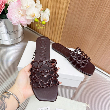 LOEWE 26S PETAL ANAGRAM SLIDE IN DARK BROWN SOFT CALFSKIN
