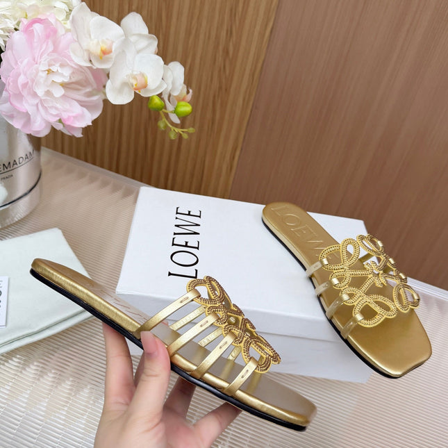LOEWE 26S FLAT SANDALS IN GOLD CALFSKIN WITH CRYSTALS