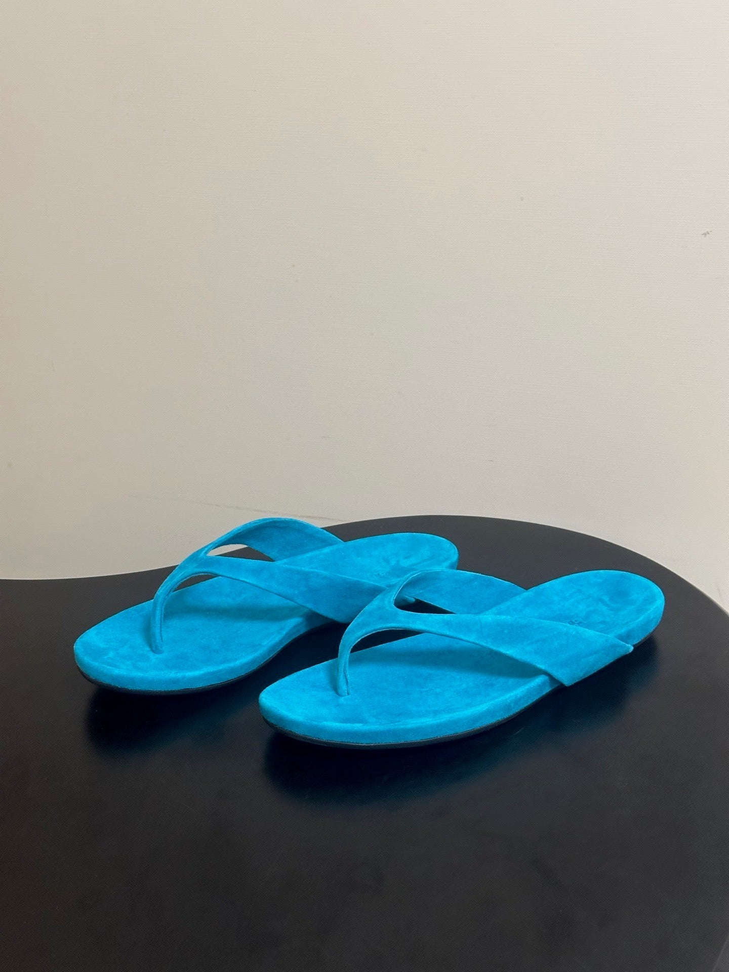 LP 26S THONG SANDALS IN BLUE SUEDE