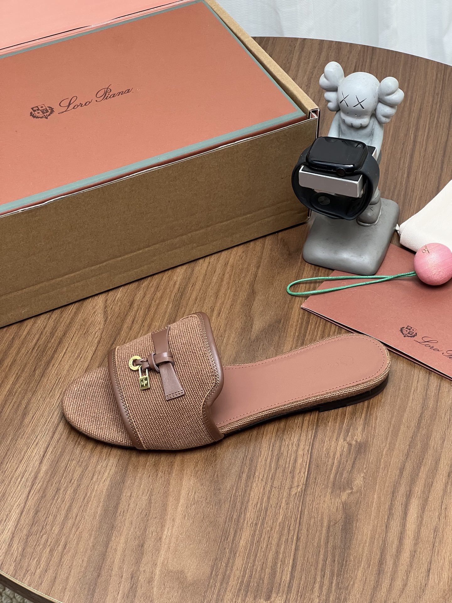 LP 26S SLIDES IN LIGHT BROWN CANVAS AND CALFSKIN