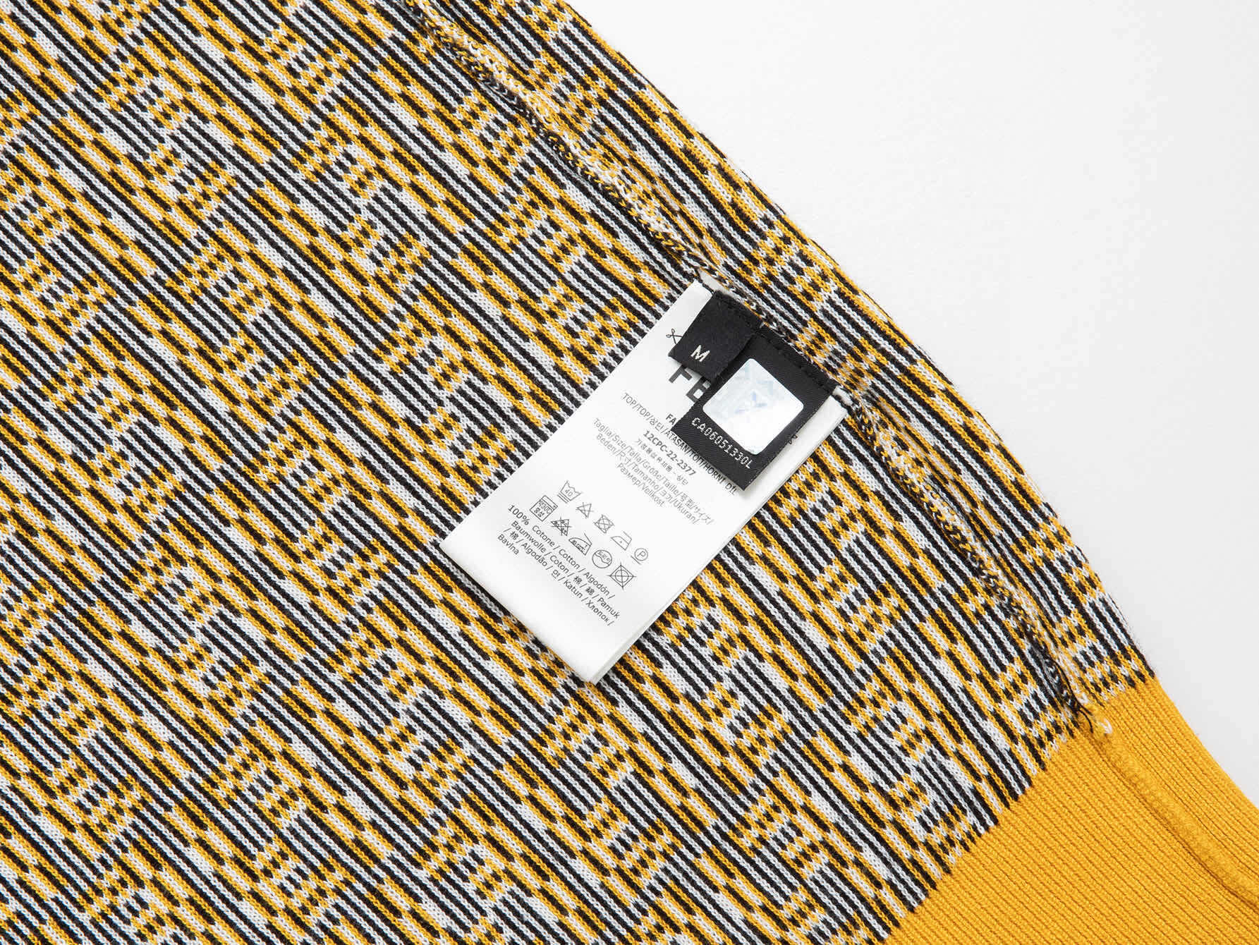 FENDI 26S SHORT SLEEVE KNIT POLO 218