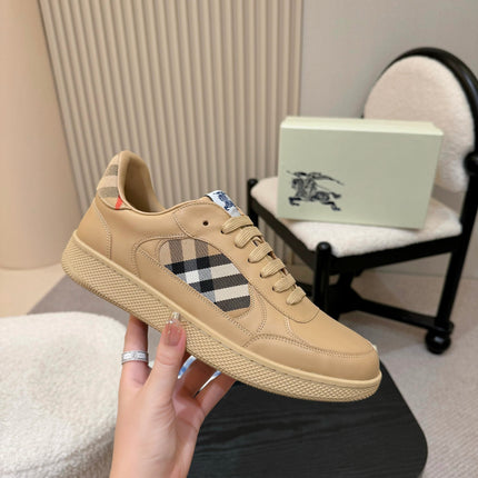 BURBERRY 26S SNEAKERS IN LIGHT BROWN AND BLACK CALFSKIN