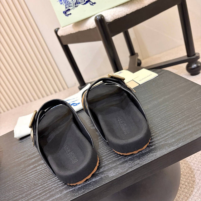 BURBERRY 26S DOUBLE BUCKLE SANDALS IN BLACK SUEDE
