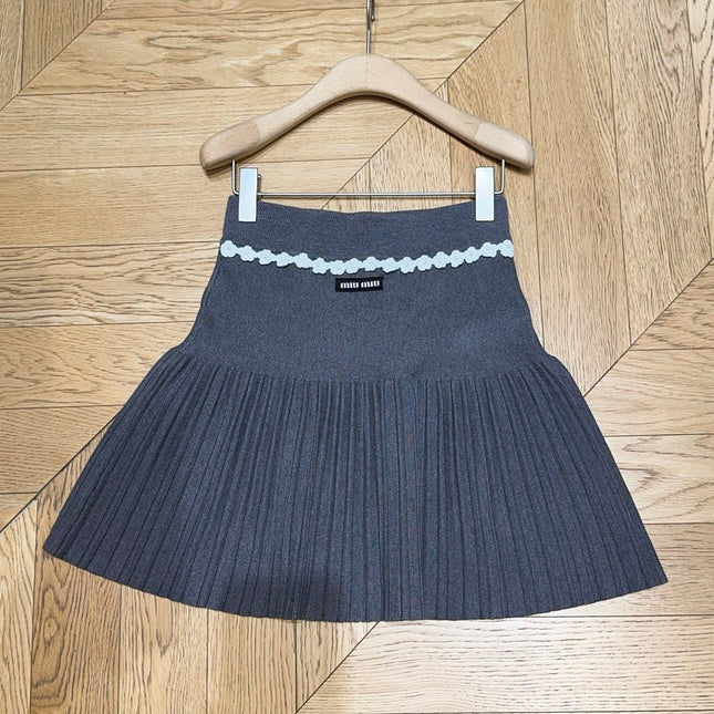 MIUMIU 26S PLEATED KNIT SKIRT 950