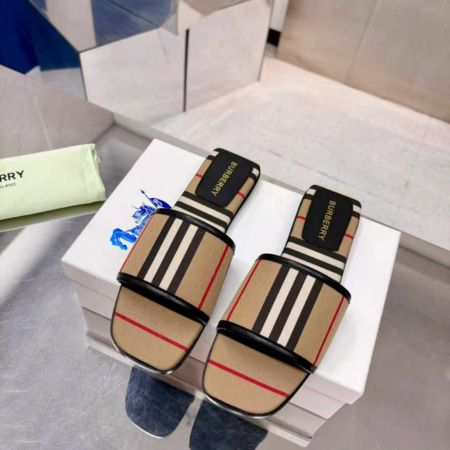 BURBERRY 26S SLIDE SANDAL IN BEIGE CANVAS