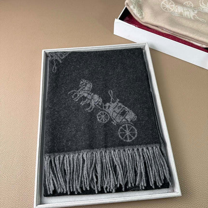 HORSE & CARRIAGE PRINT SCARF 195 CM IN BLACK WOOL 375242