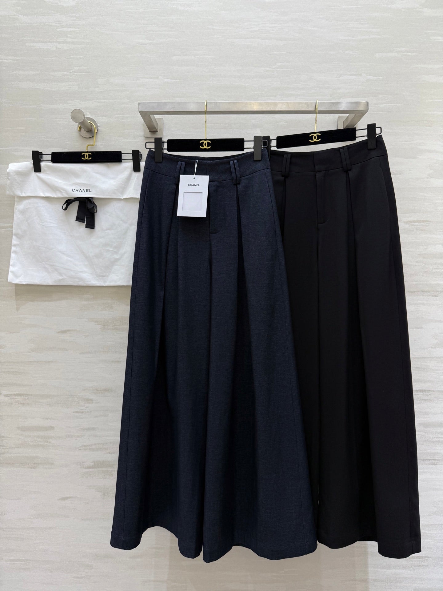 CHANEL 25S WIDE-LEG PANTS STYLE 250