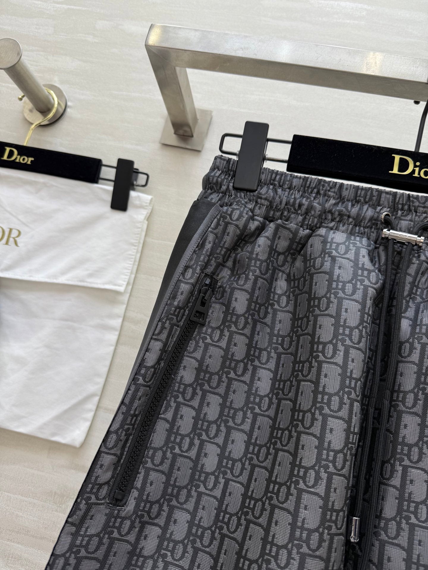 DIOR 25S WIDE-LEG TROUSERS STYLE 052