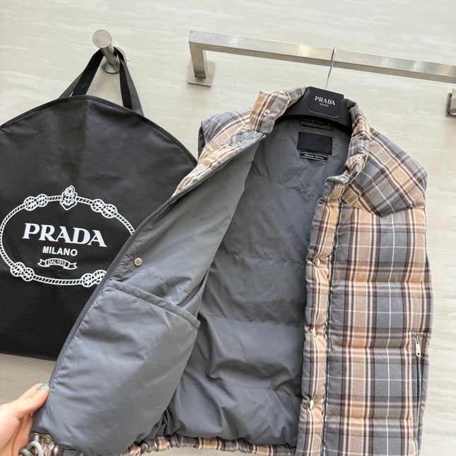 PRADA 25S PLAID DOWN VEST 512
