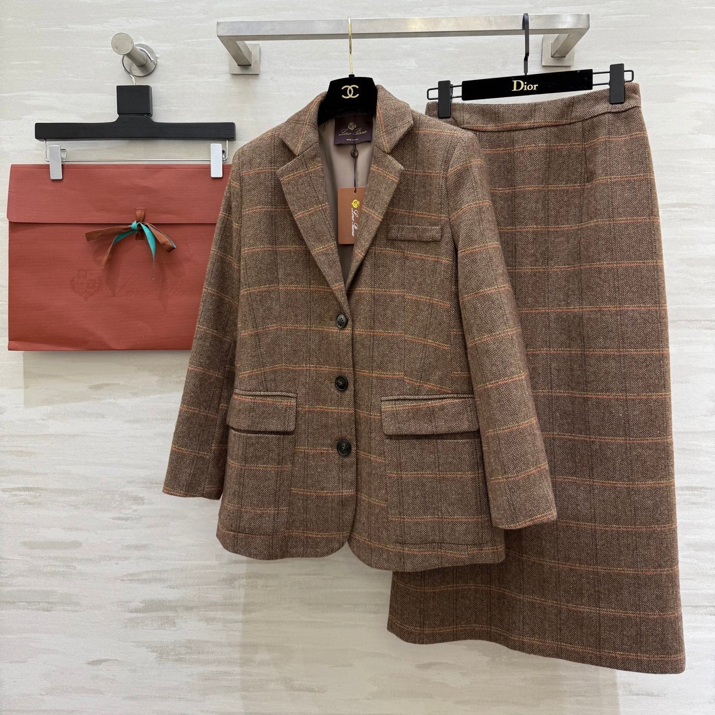 LP 26S VEST & SKIRT SET 461