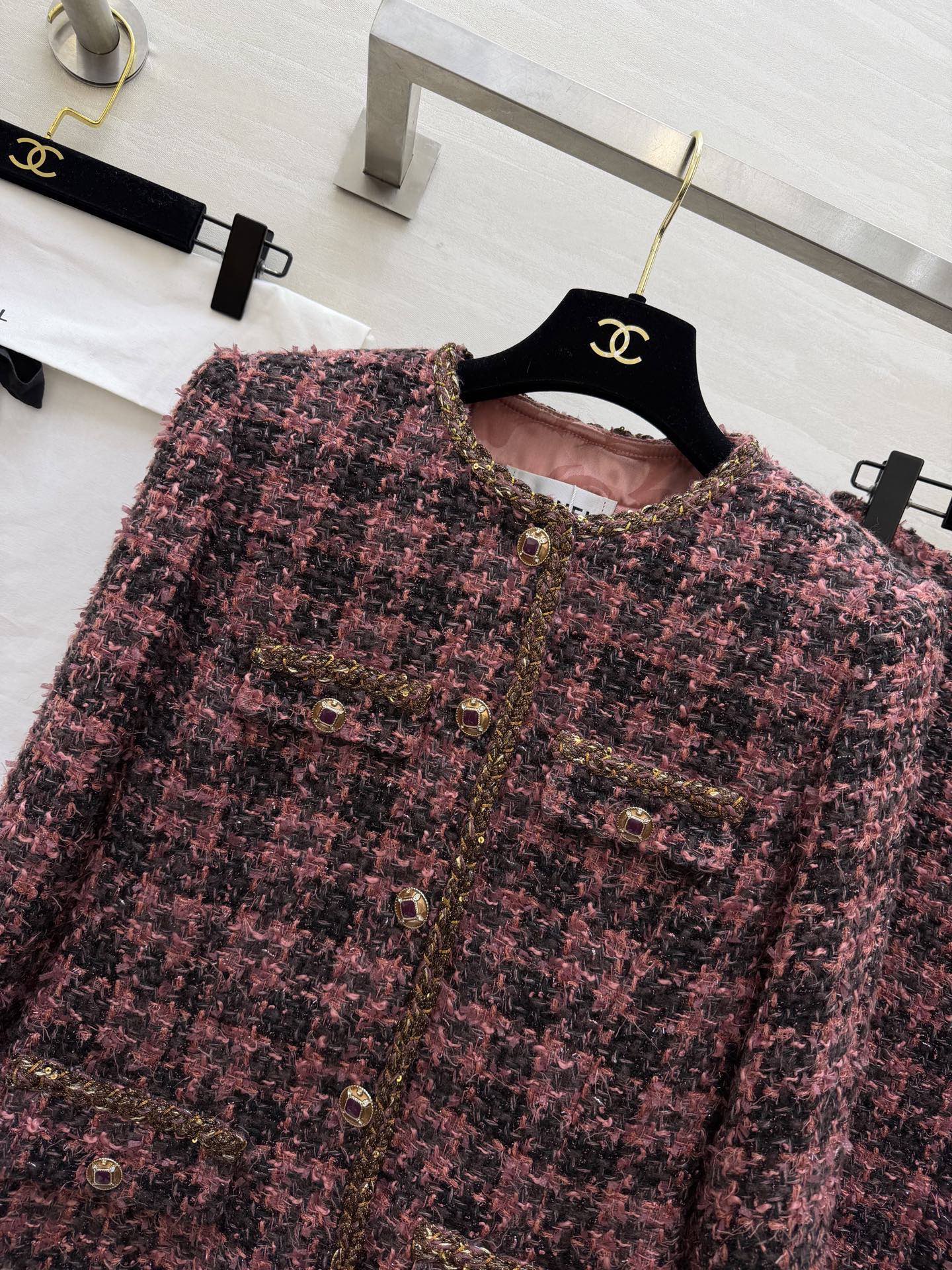 CHANEL 26S WOOL JACKET AND SKIRT SET 925